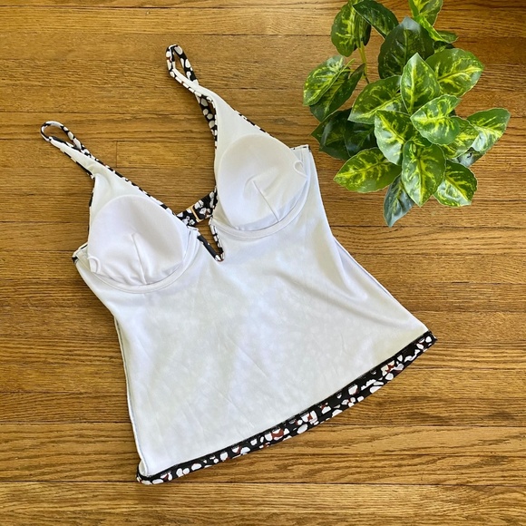 Jessica Simpson Cool Cat Printed V-Wire Tankini Top - Animal Print - Size S - Picture 11 of 14